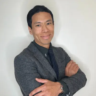 Dr. Richard Huynh BGMG Cosmetics