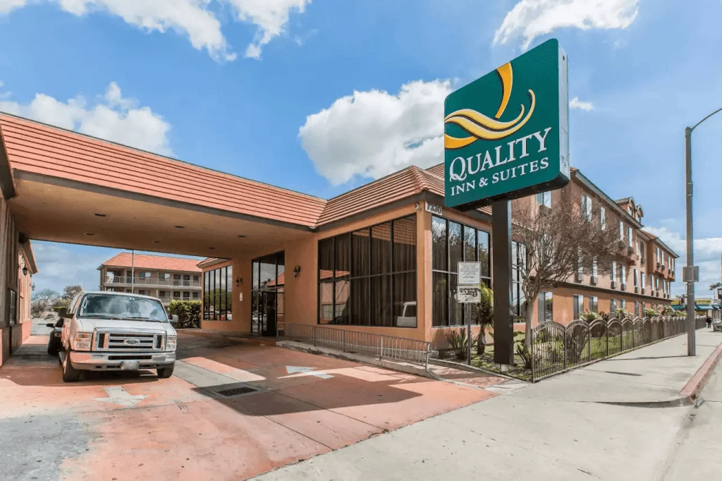 Quality Inn Suites